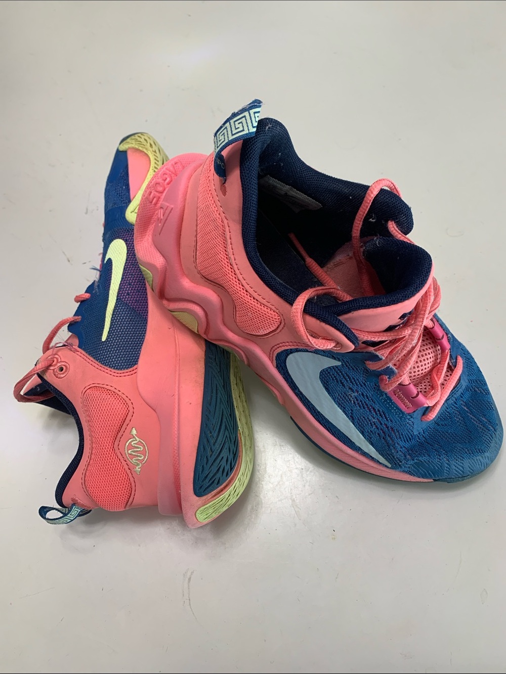 Nike Giannis Immortality 2 Basketball shoes Dark Marina youth 6.5 / women 8